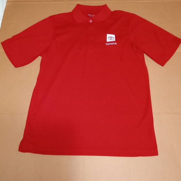 Toyota Logo Red Men's Polo Shirt Size Medium - Picture 6 of 13